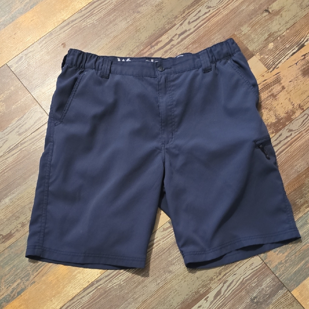 Wrangler Men's Utility‎ Shorts Navy Blue Size 36